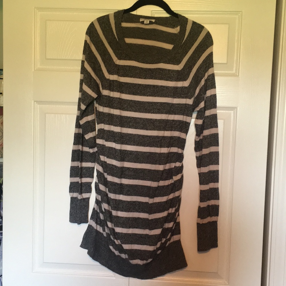 Liz Lange maternity sweater
